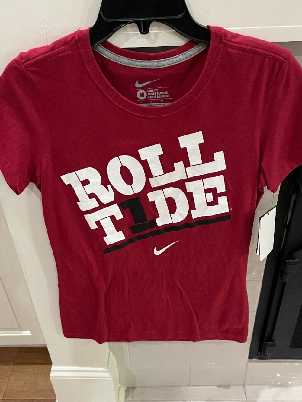 Alabama Crimson Tide Nike women’s shirt size medium NWT